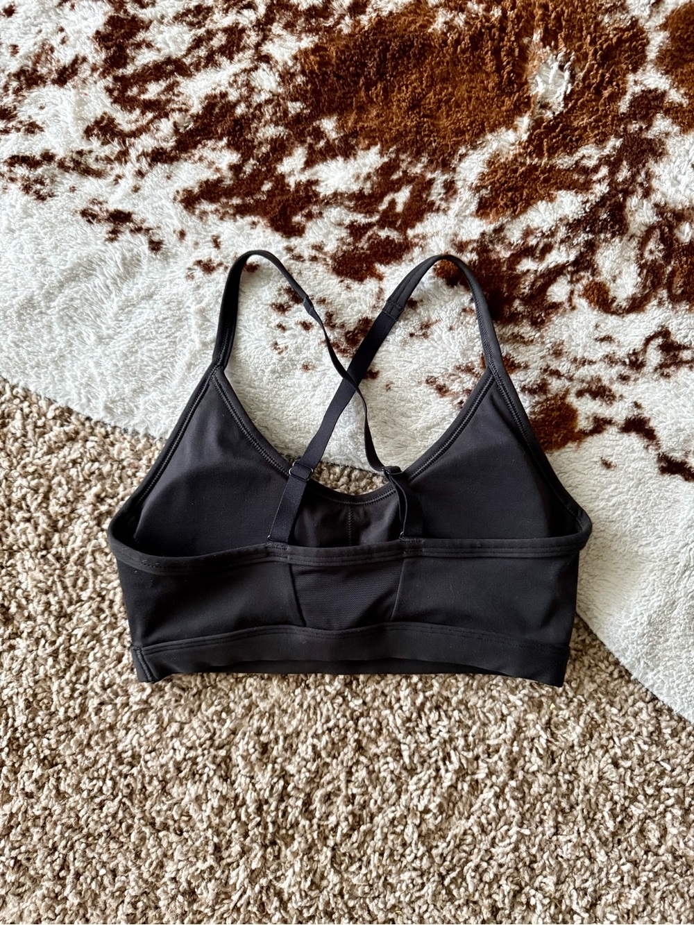 Gymshark Ruched Sports Bra - Picture 2 of 2
